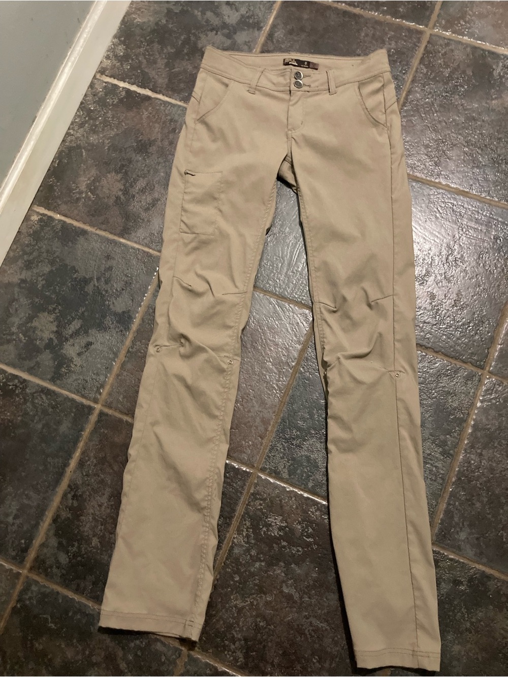 Prana Women's Halle Low Rise
Bootcut Pant with Roll-Up Leg Size O